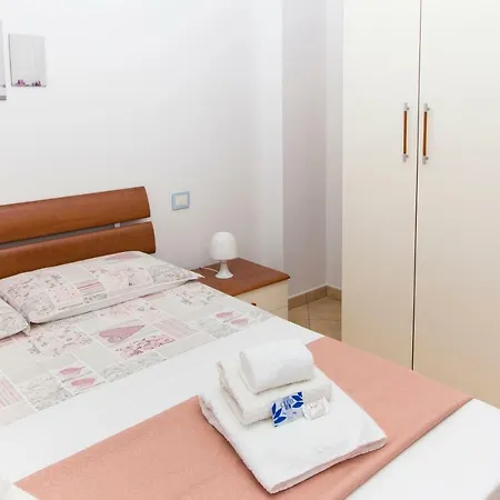 Appartamenti Vacanze Mareemare Capo d'Orlando Exterior photo